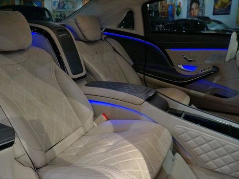 Used 2017 Mercedes-Benz Maybach S 550 4MATIC image 18