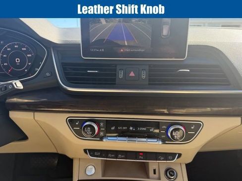 Used 2019 Audi Q5 2.0T Premium Plus w/ Premium Plus Package image 19