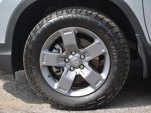 Used 2025 Honda Ridgeline TrailSport image 32