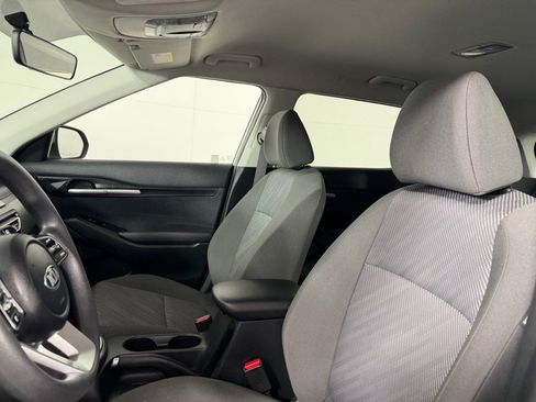 Used 2021 Kia Seltos LX AWD/4WD image 11