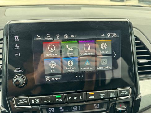 Used 2019 Honda Odyssey Touring image 17