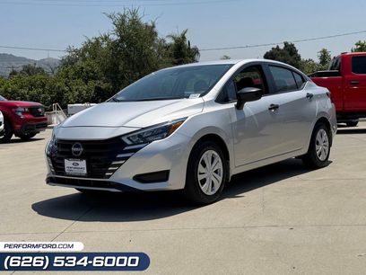 Used 2025 Nissan Versa S w/ Trunk Package