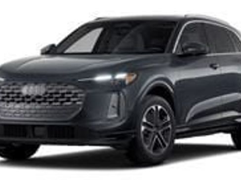 Used 2025 Audi Q5 Premium Plus w/ Premium Plus AWD/4WD image 4