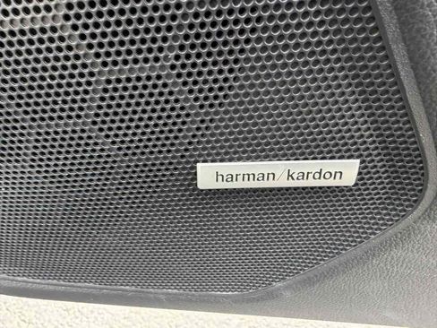 Used 2016 Subaru Outback 2.5i Limited image 22