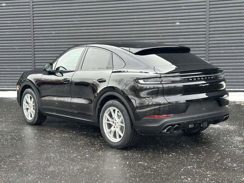 New 2026 Porsche Cayenne Coupe AWD/4WD image 3