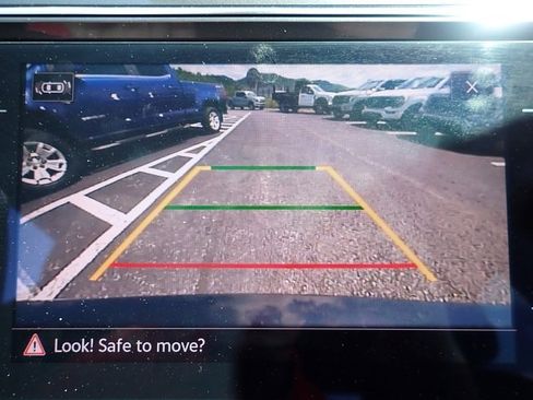 Used 2023 Volkswagen Tiguan SE image 27