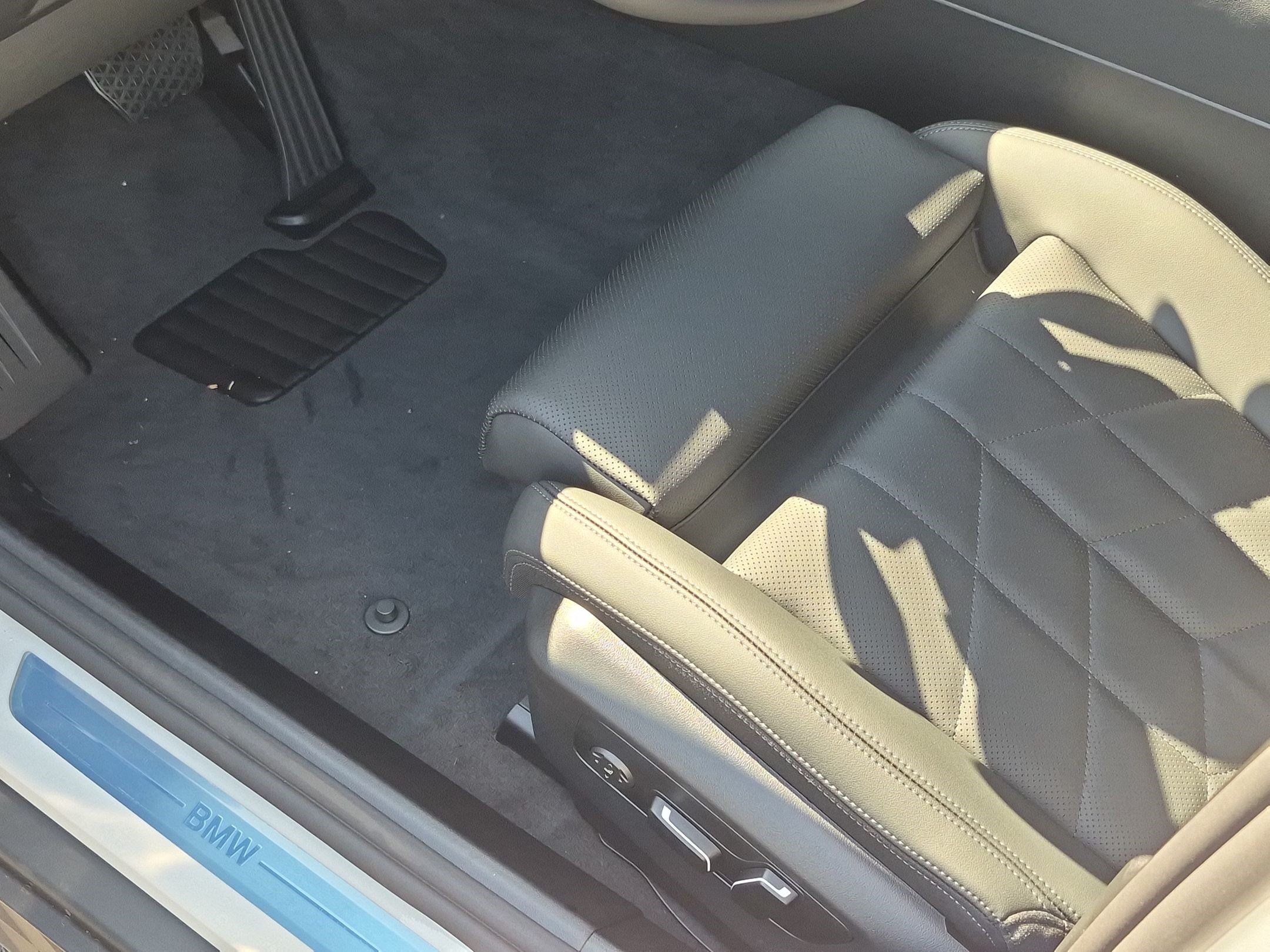 New 2027 BMW 530i w/ Convenience Package RWD image 17