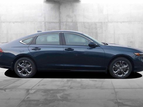 New 2025 Honda Accord EX-L image 5