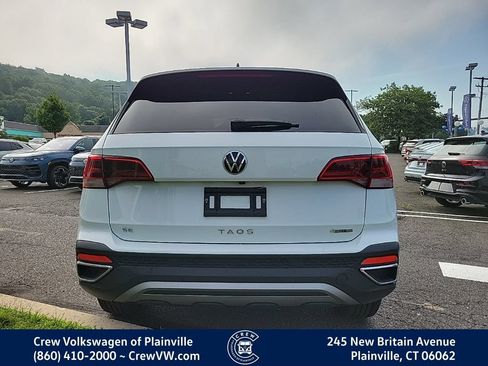 Certified 2024 Volkswagen Taos SE AWD/4WD image 28