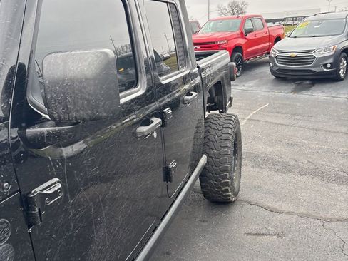 Certified 2021 Jeep Gladiator Sport image 3