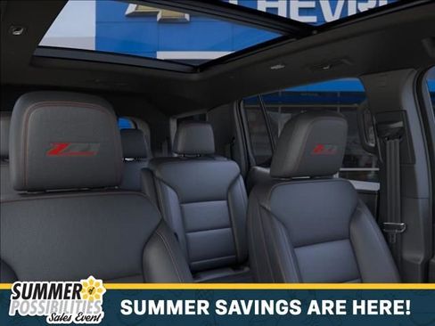 New 2026 Chevrolet Traverse Z71 w/ Driver Confidence Package AWD/4WD image 24