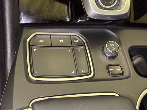 Used 2023 Acura MDX w/ Technology Package FWD image 32
