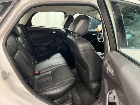 Used 2012 Ford Focus Titanium FWD image 10