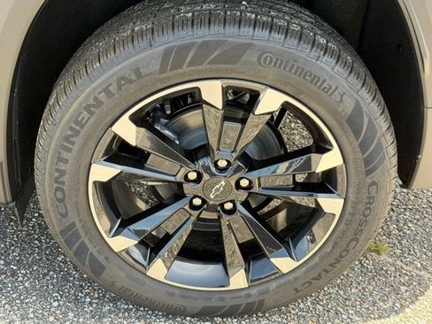 New 2026 Chevrolet Equinox RS w/ Safety and Technology Package image 10