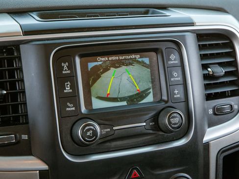 Used 2019 RAM 1500 Classic Warlock AWD/4WD image 16