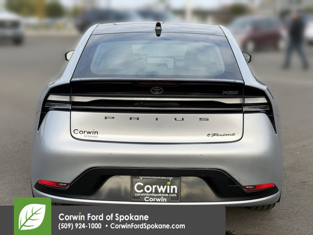 Used 2024 Toyota Prius Prime FWD image 17