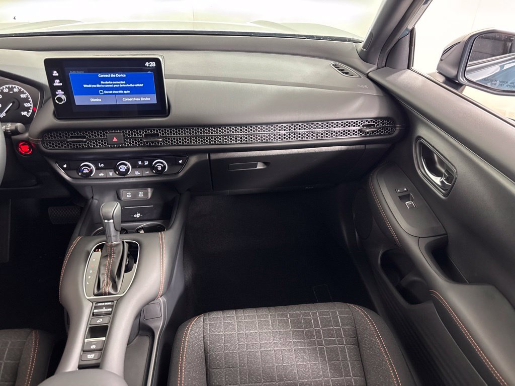 Used 2027 Honda HR-V Sport image 18