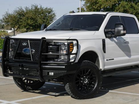 Used 2019 Ford F250 Lariat w/ Lariat Ultimate Package image 6