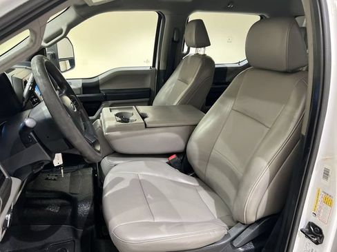 Used 2022 Ford F350 XL w/ Power Equipment Group AWD/4WD image 16