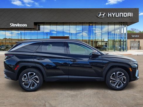 New 2026 Hyundai Tucson Limited AWD/4WD image 4