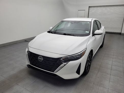 Used 2024 Nissan Sentra SV FWD image 15