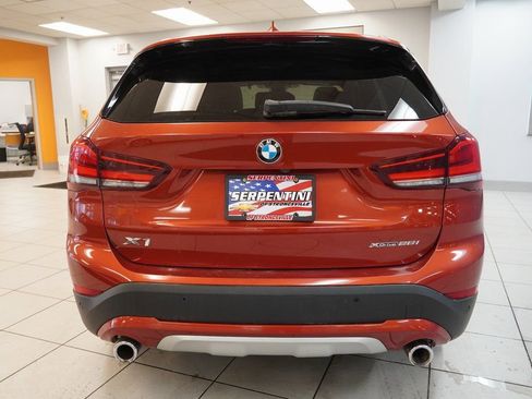 Used 2020 BMW X1 xDrive28i w/ Premium Package image 11