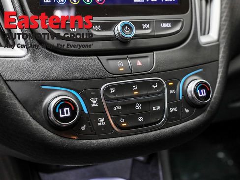 Used 2024 Chevrolet Malibu LT image 20