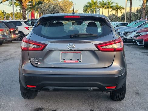 Certified 2021 Nissan Rogue Sport S image 5