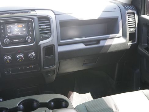 Used 2015 RAM 2500 Tradesman w/ Chrome Appearance Group AWD/4WD image 24