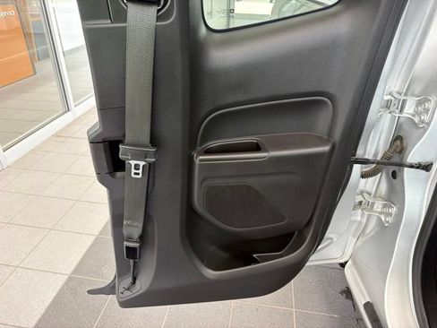 Used 2016 Chevrolet Colorado LT RWD image 10
