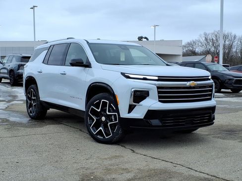 New 2026 Chevrolet Traverse High Country w/ LPO, Floor Liner Package image 1