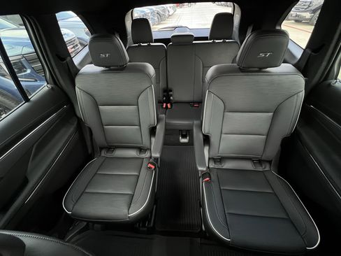 New 2026 Buick Enclave Sport Touring w/ Power Package image 25