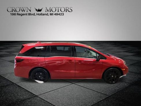 Used 2025 Honda Odyssey Sport-L image 2