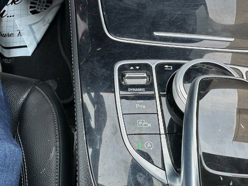 Used 2017 Mercedes-Benz E 400 4MATIC Wagon image 24