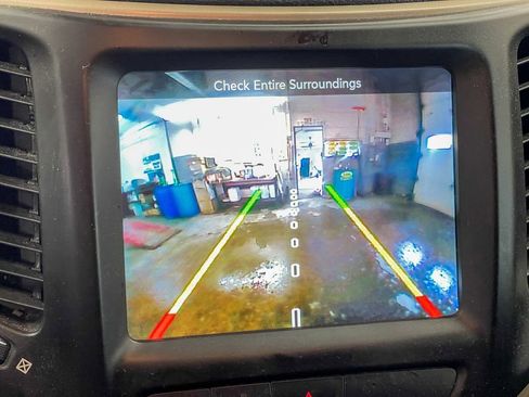 Used 2017 Jeep Cherokee Latitude w/ Safety/Convenience Group image 15