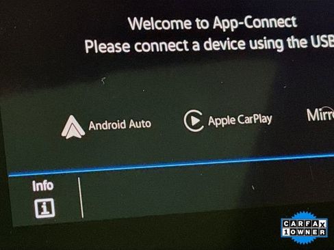 Used 2021 Volkswagen Tiguan SE R-Line image 13