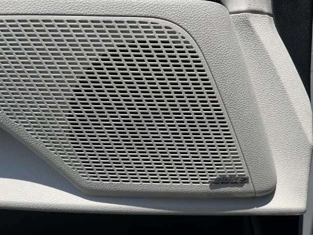 Used 2024 Kia Carnival SX Prestige FWD image 35