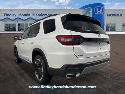 New 2026 Honda Pilot Touring image 3