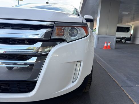 Used 2013 Ford Edge Limited AWD/4WD image 4