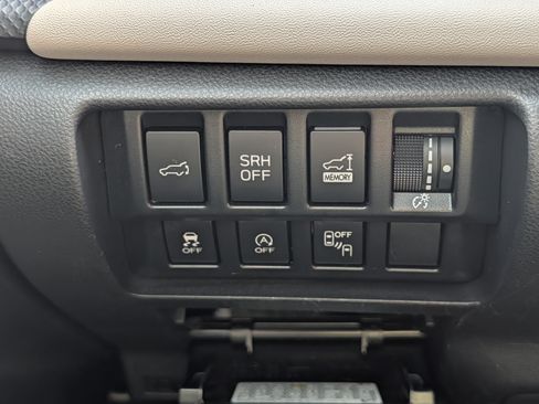 Used 2023 Subaru Forester Limited AWD/4WD image 26