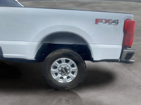 Used 2024 Ford F250 XLT image 25