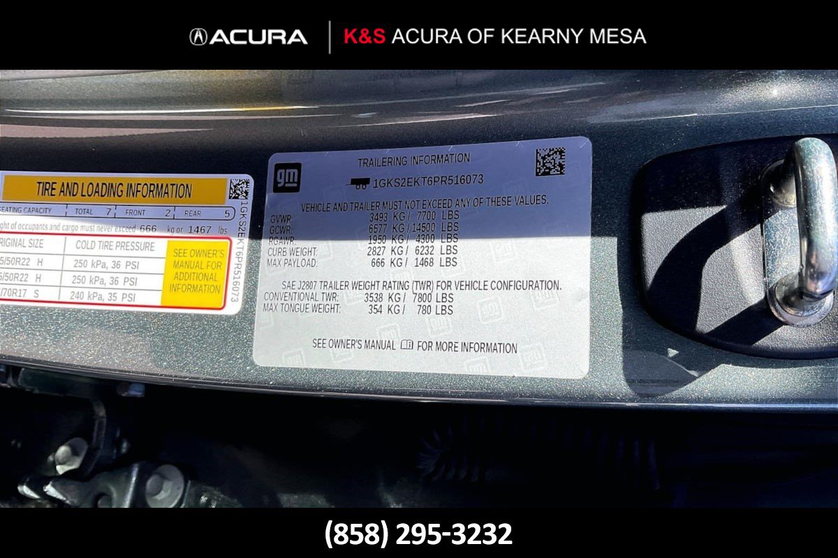 Used 2023 GMC Yukon Denali Ultimate AWD/4WD image 6