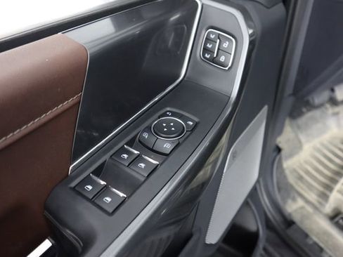 Certified 2023 Ford F150 Lariat w/ Equipment Group 502A High image 38