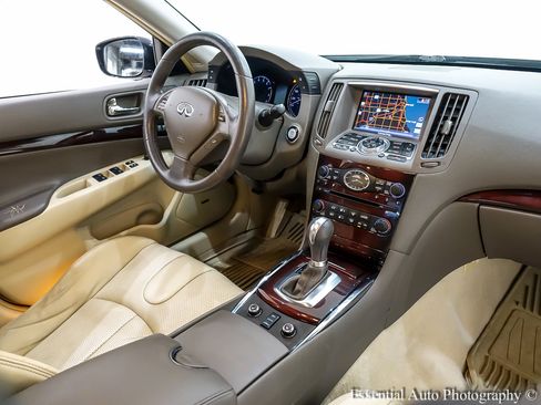 Used 2011 INFINITI G37 x Sedan w/ Premium Pkg image 34