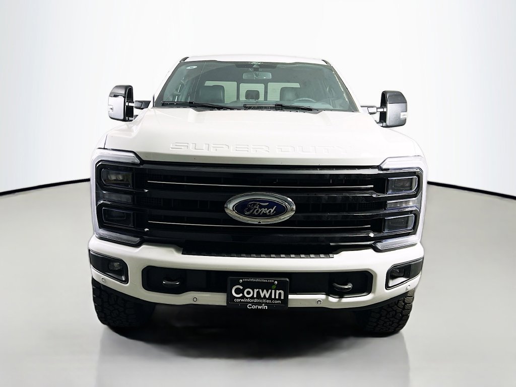New 2026 Ford F250 Platinum w/ FX4 Off-Road Package AWD/4WD image 4