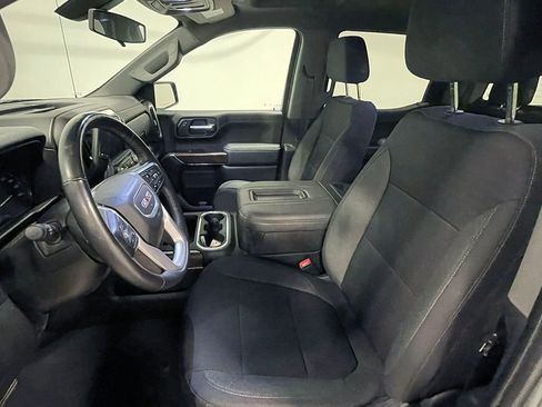 Used 2022 GMC Sierra 1500 Elevation w/ LPO, Elevation Black Package AWD/4WD image 3