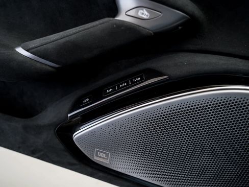 Certified 2022 Ferrari Roma image 26