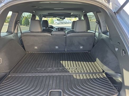 Used 2023 Honda Passport EX-L image 5