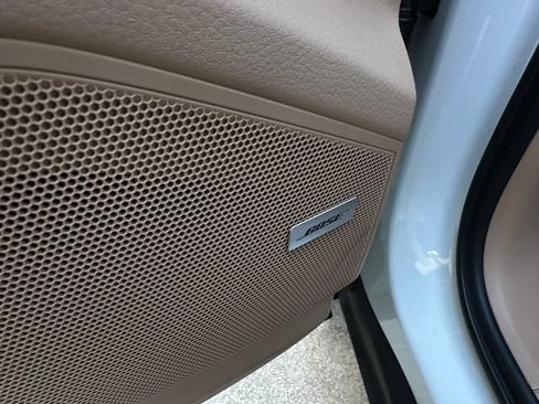 Used 2019 Porsche Cayenne AWD/4WD image 11