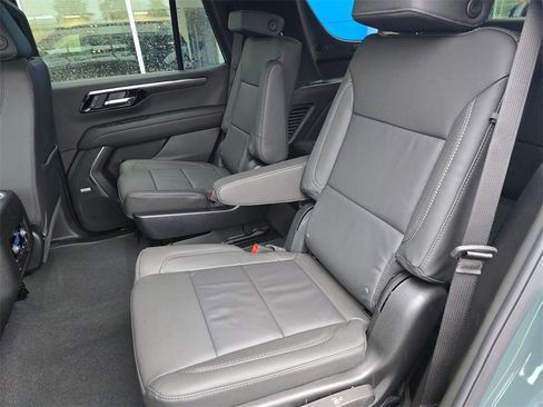 New 2026 Chevrolet Tahoe Z71 image 18